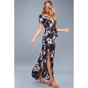 Lulu’s Cool Cruising Floral Maxi Dress Size XS Navy Blue‎ Front Cut Out Resort
